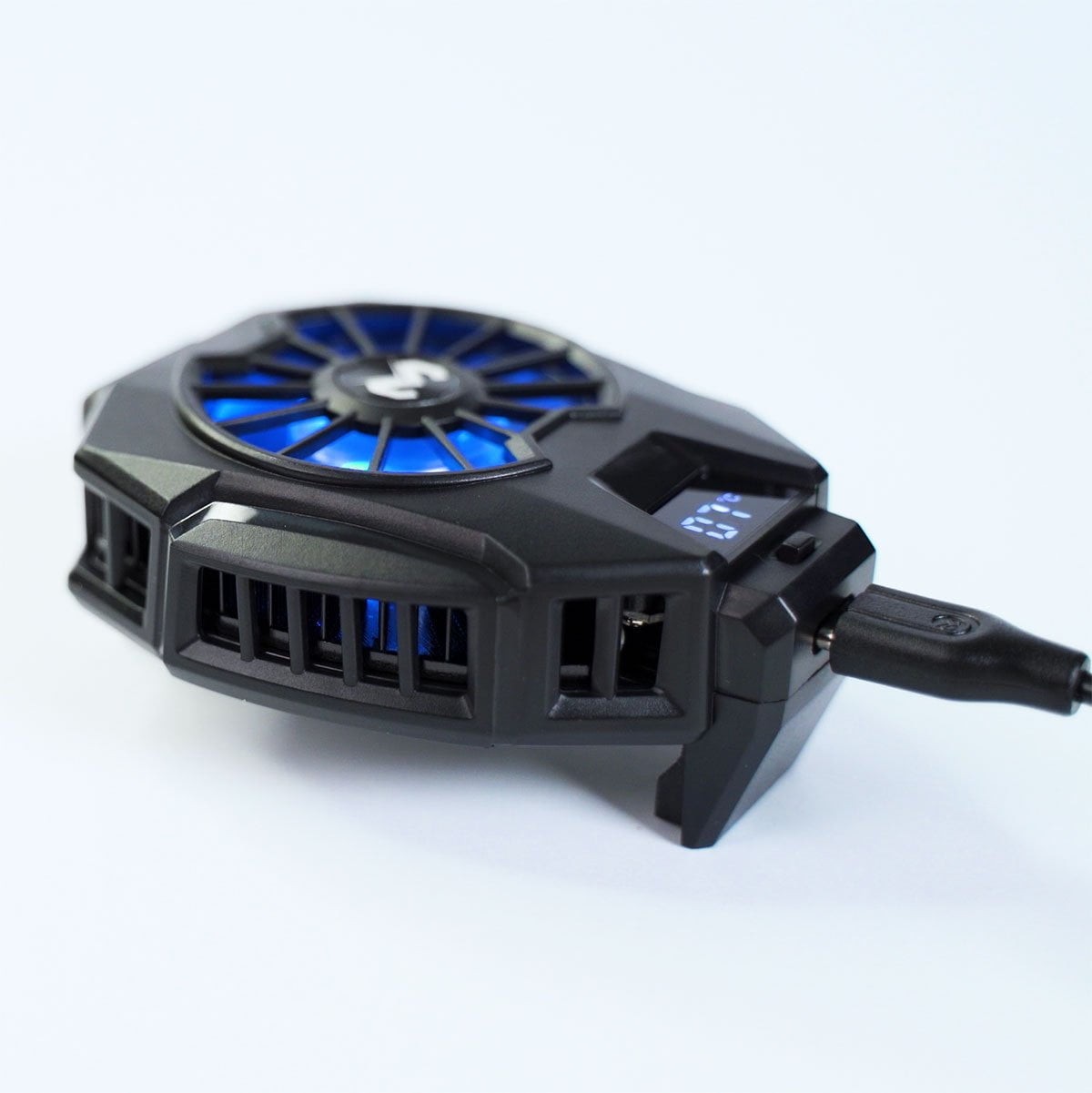 MEMO DL05 Portable Semiconductor Phone Cooler Fan